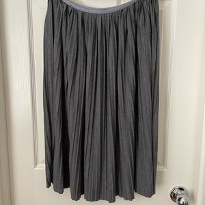 Dark Gray Banana Republic skirt
